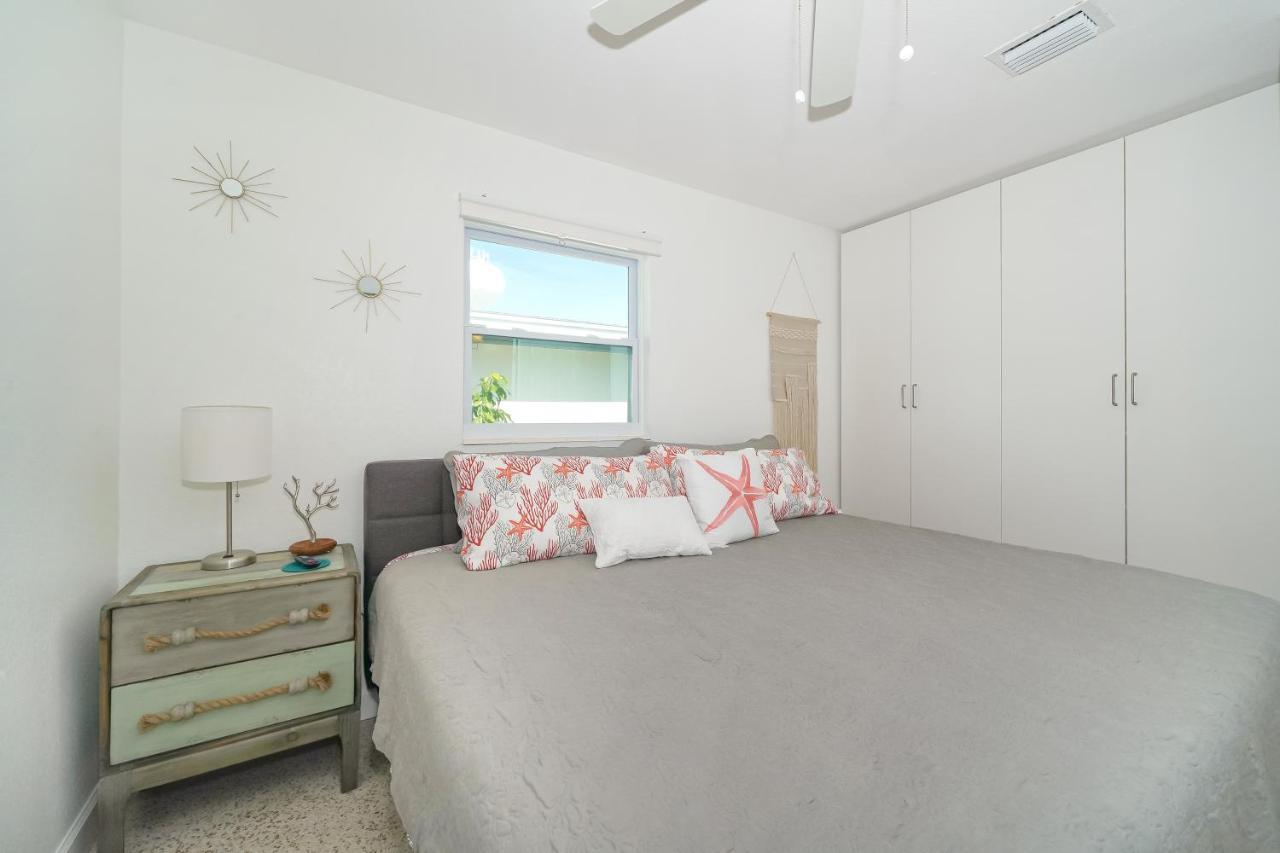 Modern & Fresh - Less Than 3 Miles To The Beach! Sarasota Esterno foto