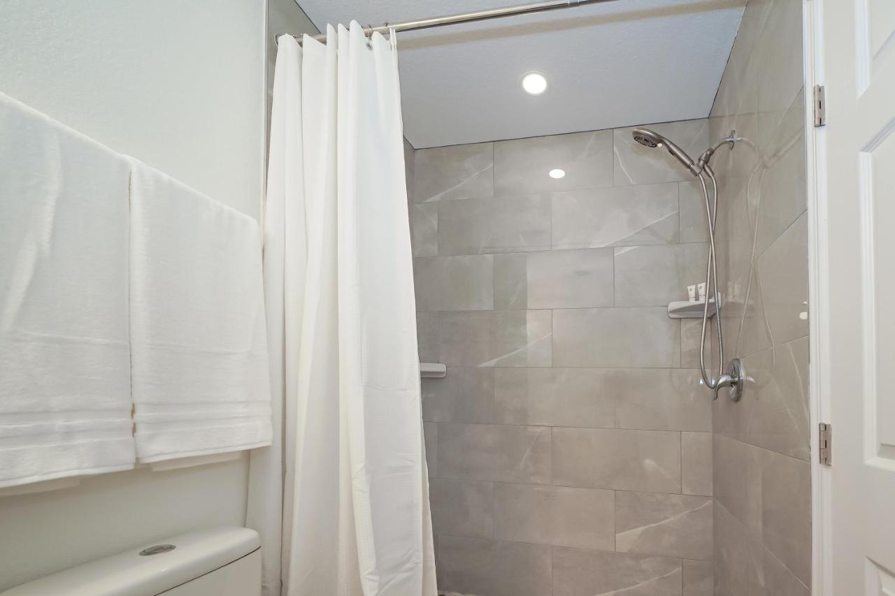 Modern & Fresh - Less Than 3 Miles To The Beach! Sarasota Esterno foto