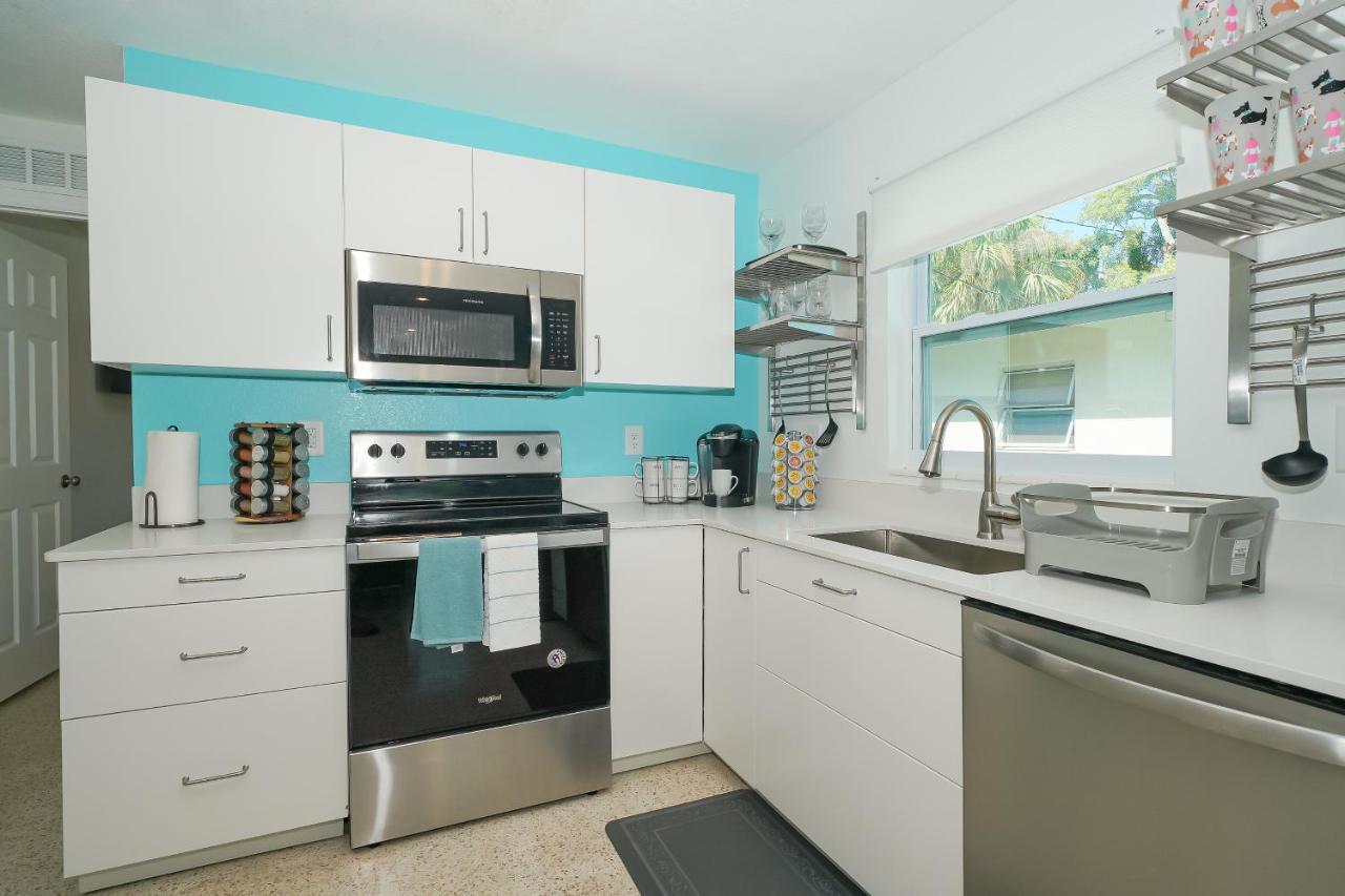 Modern & Fresh - Less Than 3 Miles To The Beach! Sarasota Esterno foto